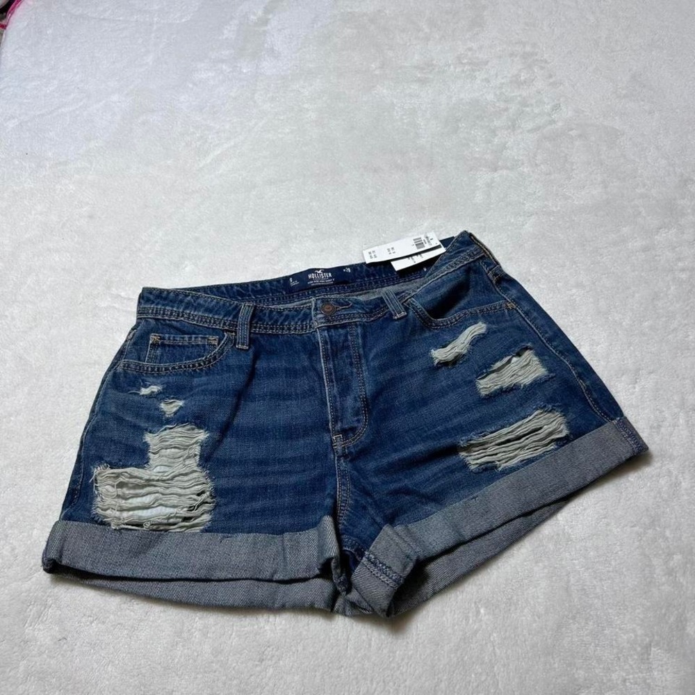 Hollister High Rise Shorts Women's Size‎ 9 W29 Distressed Denim Roll Hem NWT